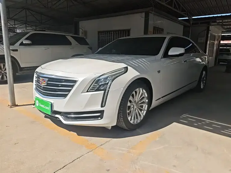 Cadillac CT6 28 T Fashion