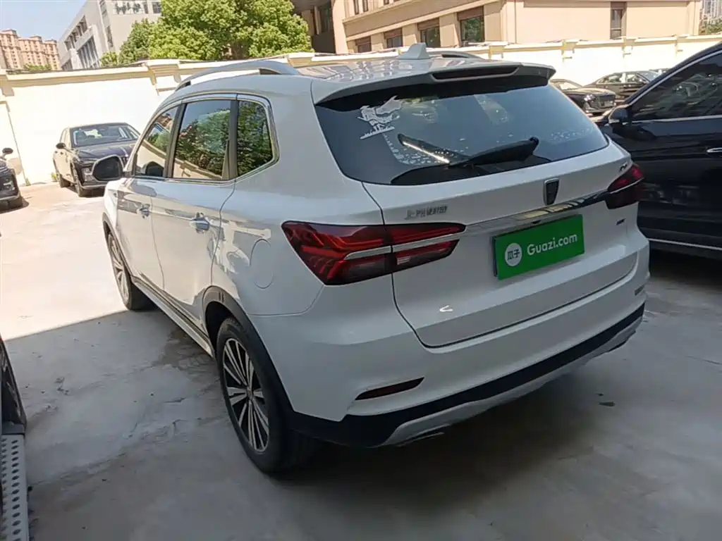 Roewe RX5 20 T Auto 4 G Connected Million