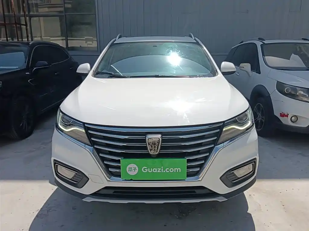Roewe RX5 20 T Auto 4 G Connected Million