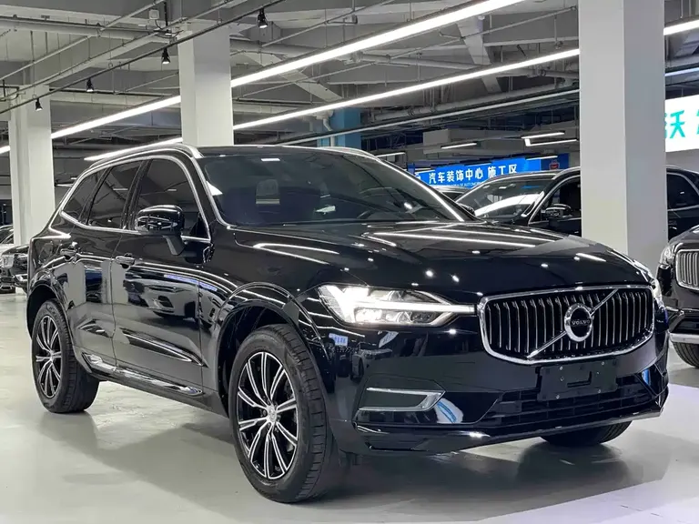 Volvo XC60 T5 4 WD Smart Vision Luxury
