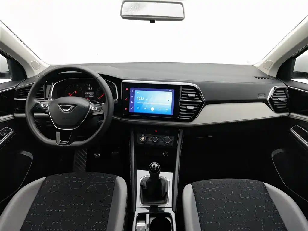 Jetta VS5 280 TSI Manual Pioneer