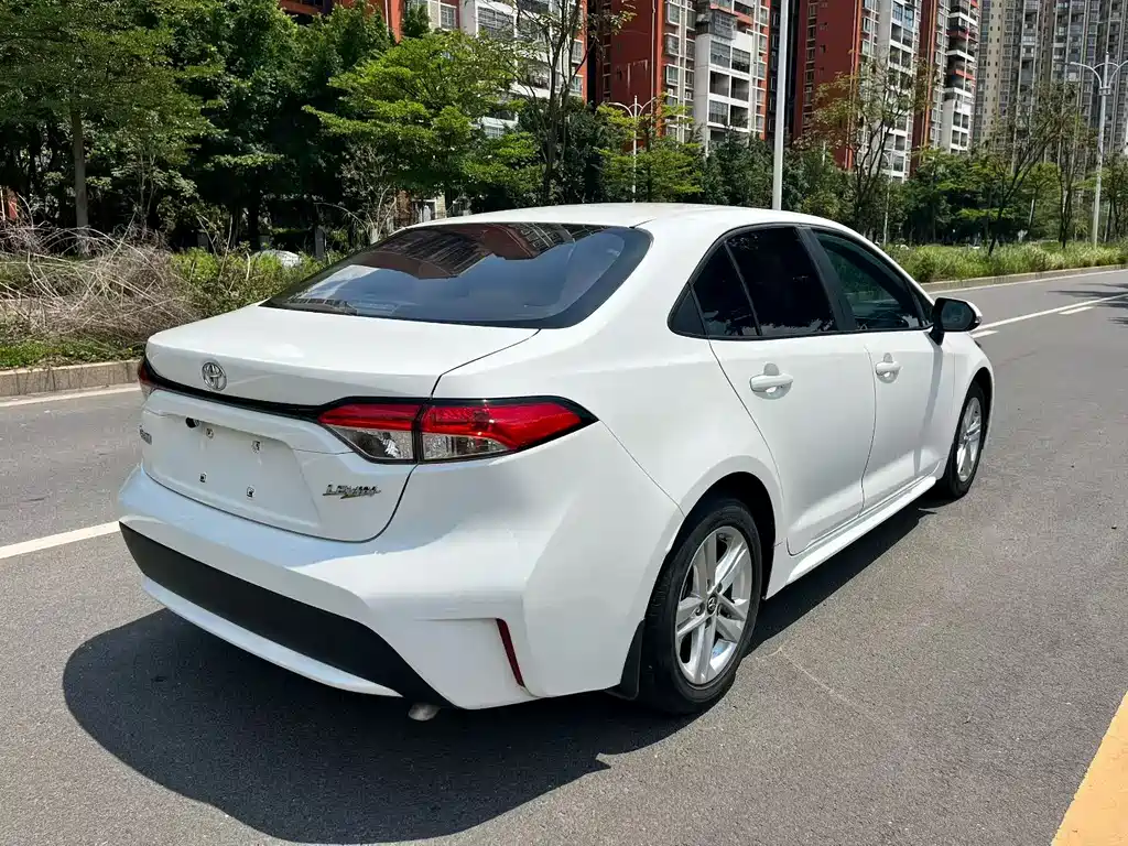 Levin 雷凌 2023款 TNGA 1.5 L CVT领先版