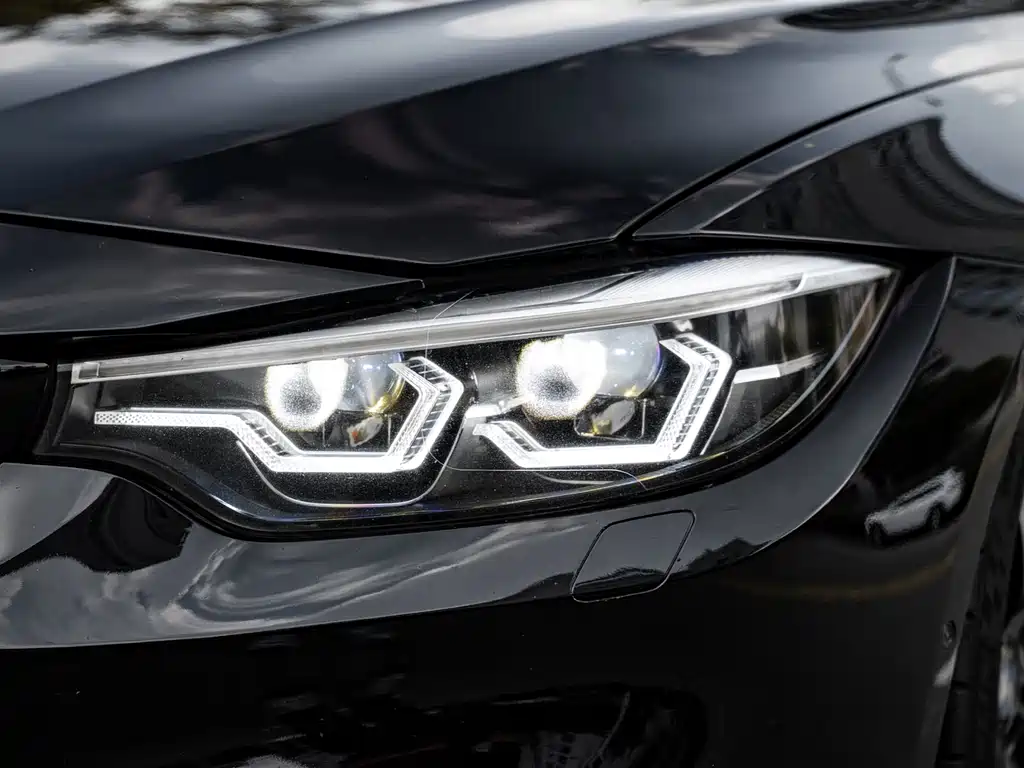 BMW M4 M4 2-door Coupe