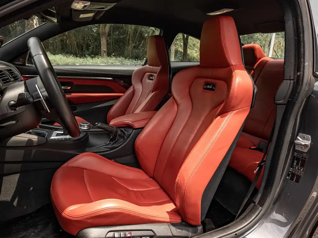 BMW M4 M4 2-door Coupe