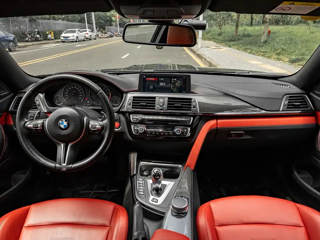 BMW M4 M4 2-door Coupe