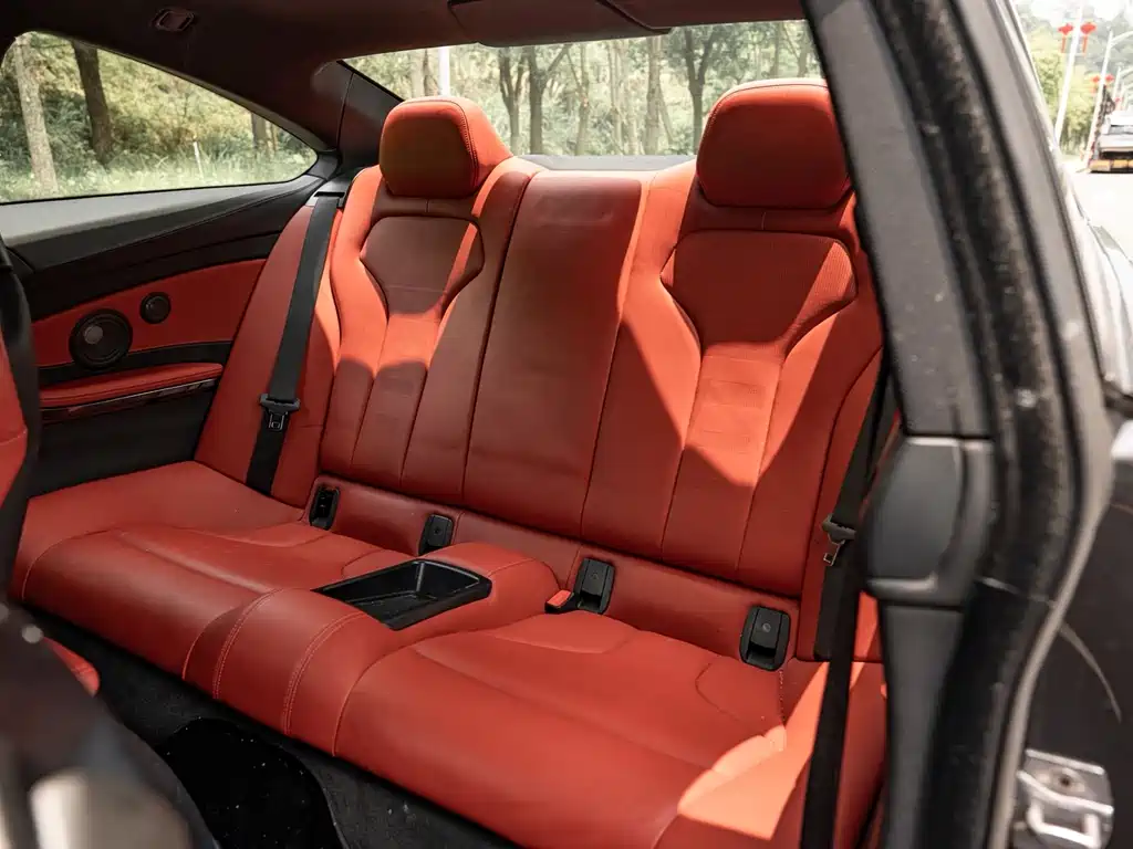 BMW M4 M4 2-door Coupe