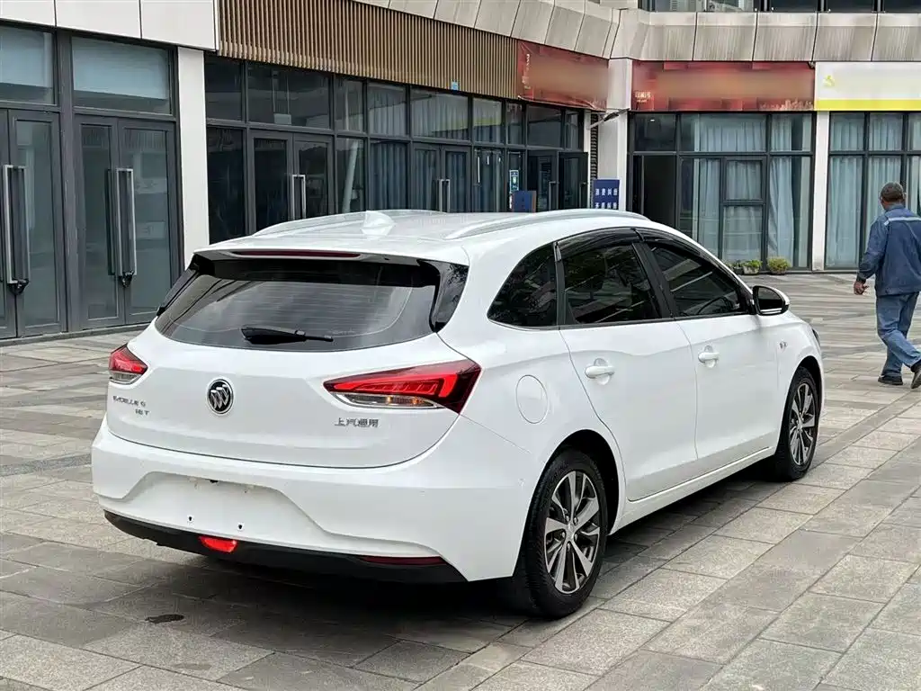 Excelle GX 阅朗 2018款 18 T 自动旗舰型