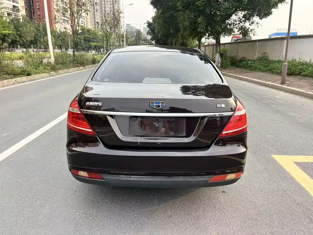 Emgrand Sedan 1.5 L Manual Fashion