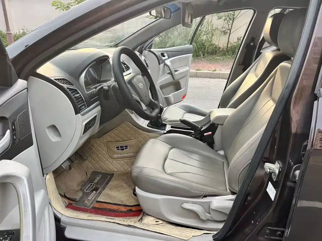 Emgrand Sedan 1.5 L Manual Fashion