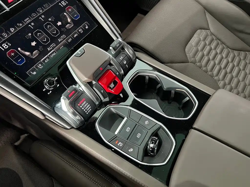 Urus 4.0 T V8 S