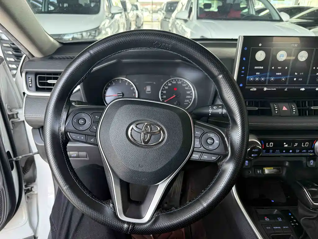 Wildlander 2.0 L CVT 2 WD Luxury