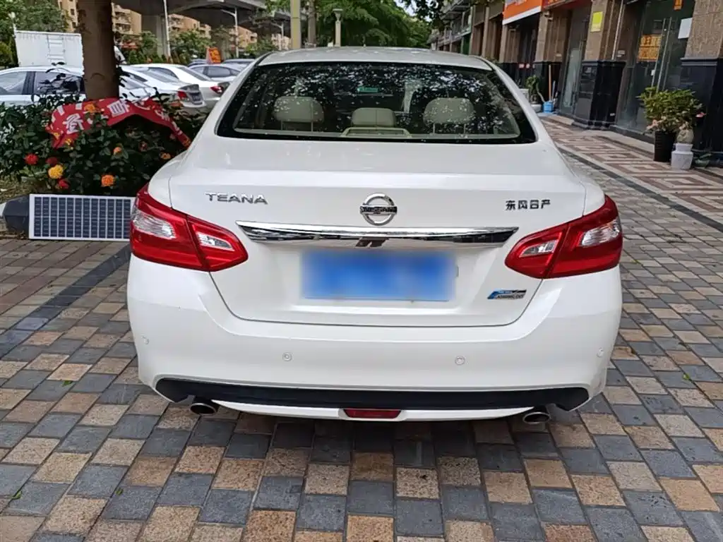 Teana Facelift 2.0 L XL Comfort