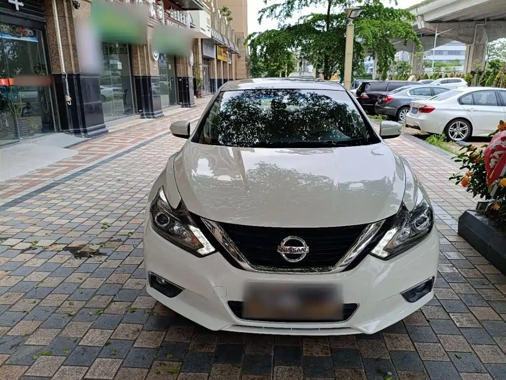 Teana Facelift 2.0 L XL Comfort