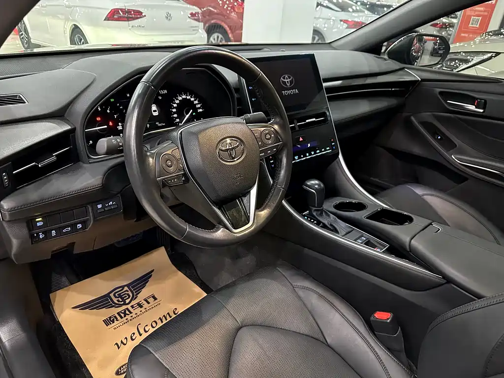 Avalon 2.0 L Luxury