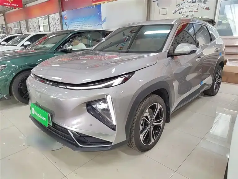 Geely Galaxy L7 EM-i 115 km Explorer +