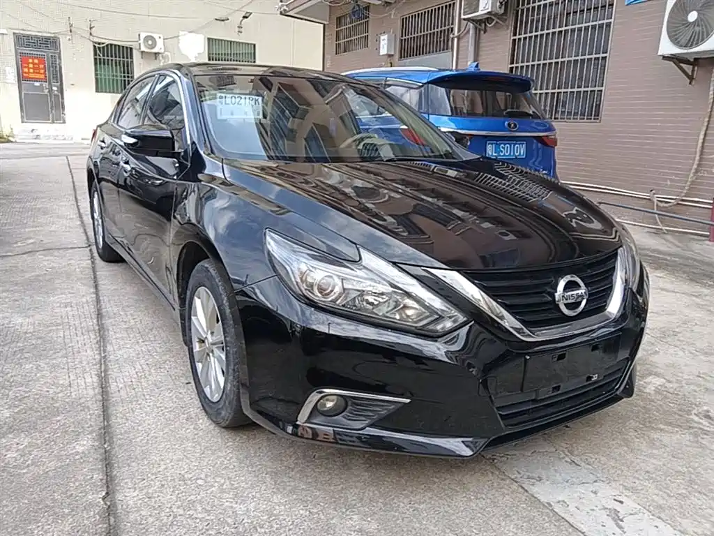 Teana Facelift 2.0 L XL Comfort