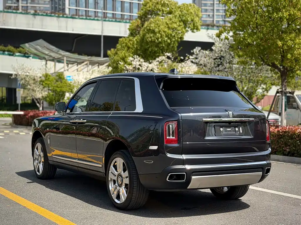 Cullinan 5-seat