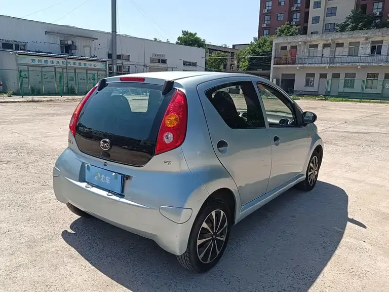 BYD F0 1.0 L Joy Cool