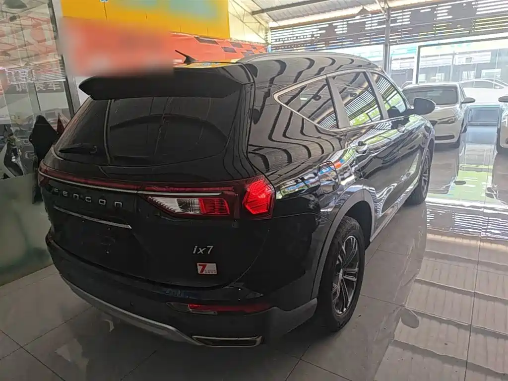Fengguang ix7 2.0 TGDI Auto 2 WD Urban Luxury