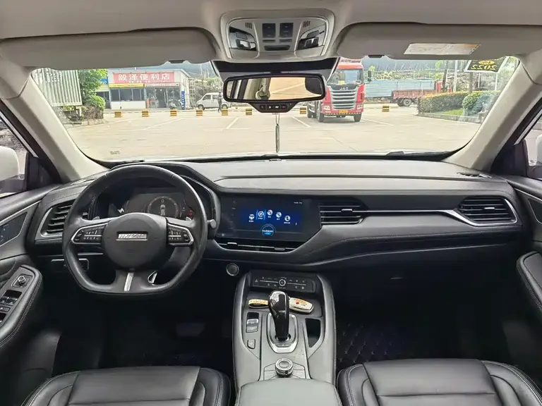 Haval F7 1.5 T 2 WD i CN-V