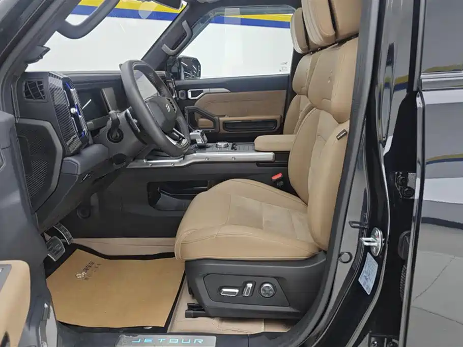 Jetour Traveller 2.0 T 4 WD Conquer PRO