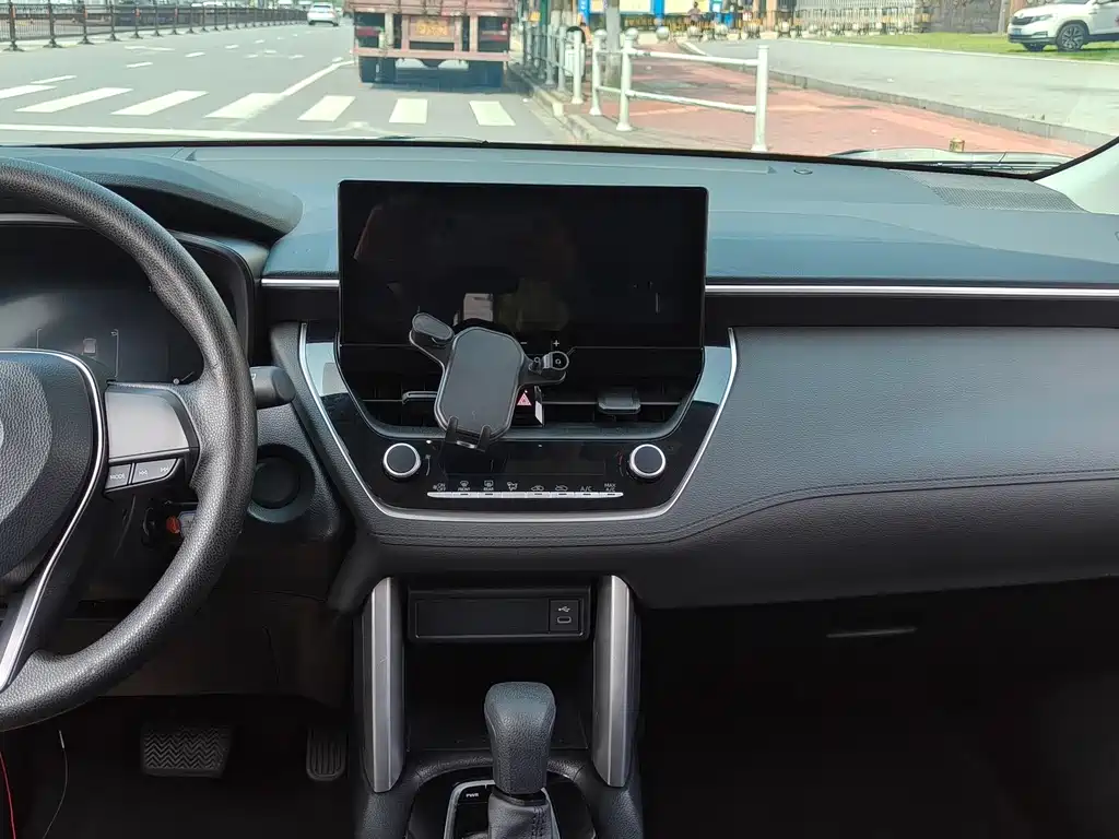 Frontlander 2.0 L CVT Elite
