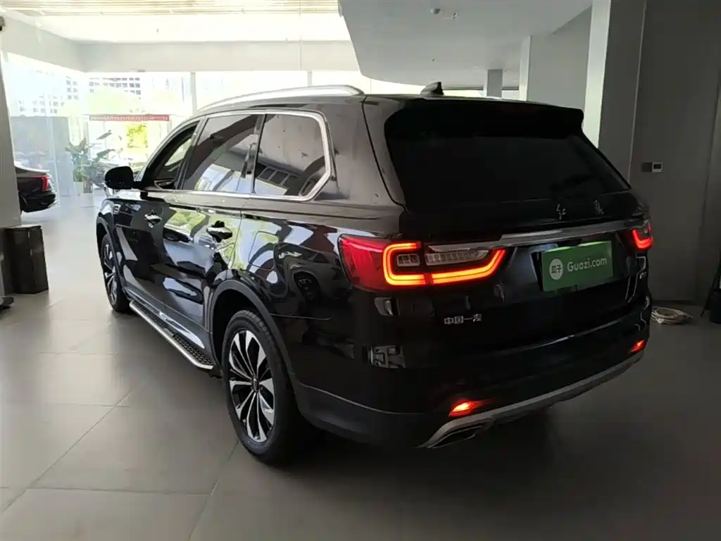 Hongqi HS7 2.0 T DCT 2 WD Connected Flagship Enjoyment