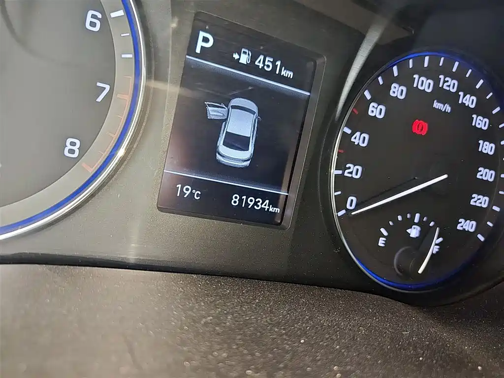 Mistra 1.8 L Auto Intelligent GLS CN-V