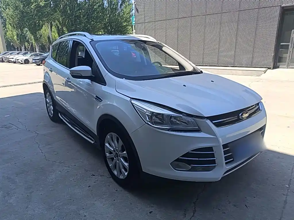 Kuga 1.5 L GTDi 2 WD Style