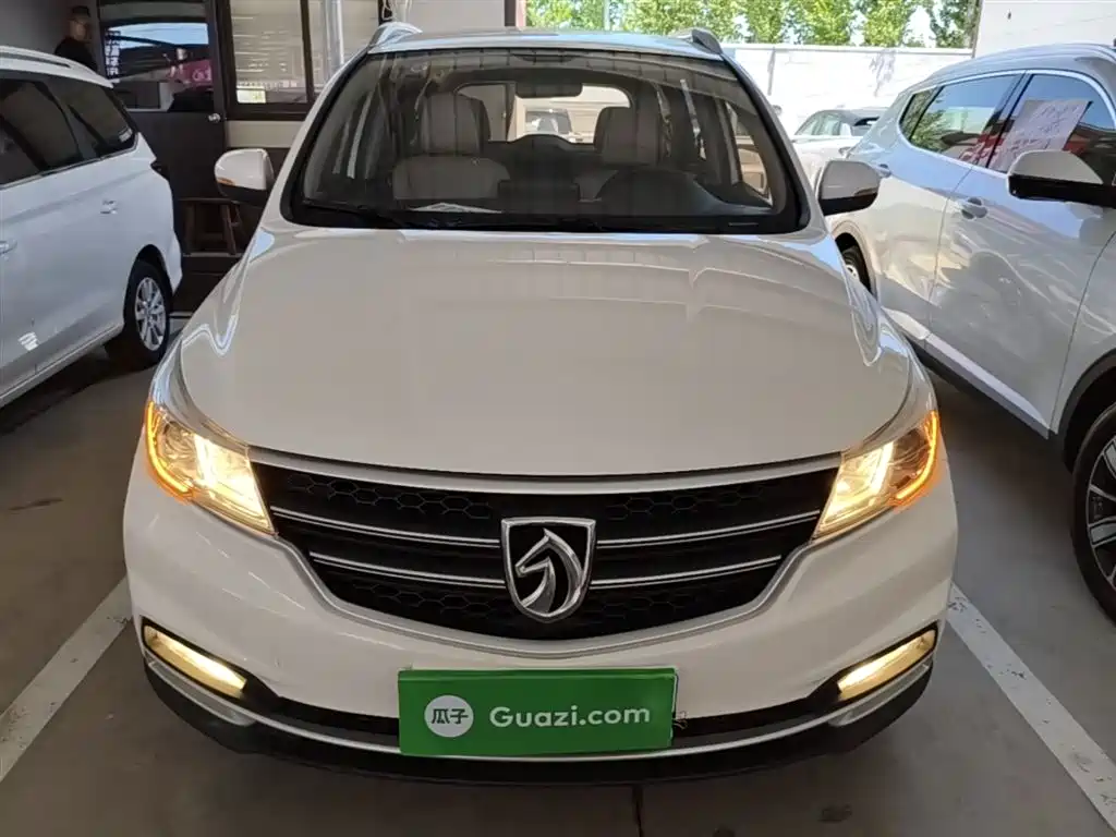 Baojun 730 1.5 T CVT Fashion 7-seat