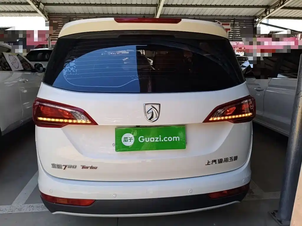 Baojun 730 1.5 T CVT Fashion 7-seat
