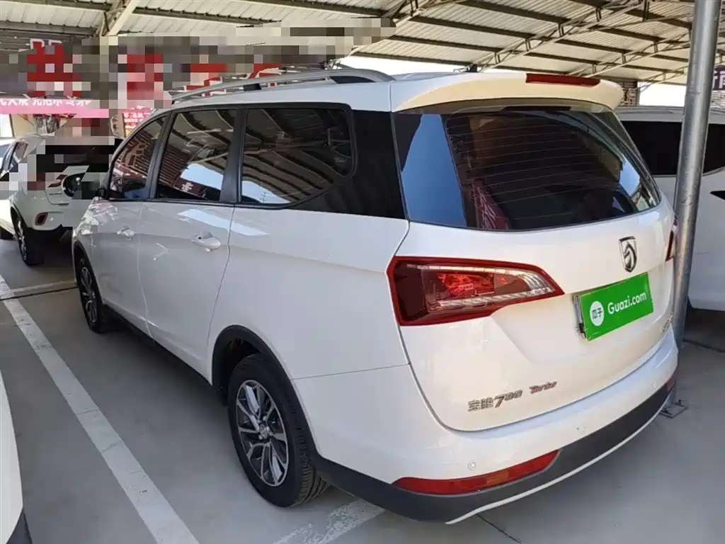 Baojun 730 1.5 T CVT Fashion 7-seat