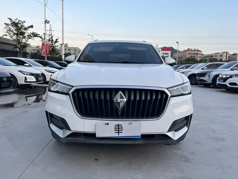 Borgward BX5 20 TGDI Auto 2 WD Pioneer