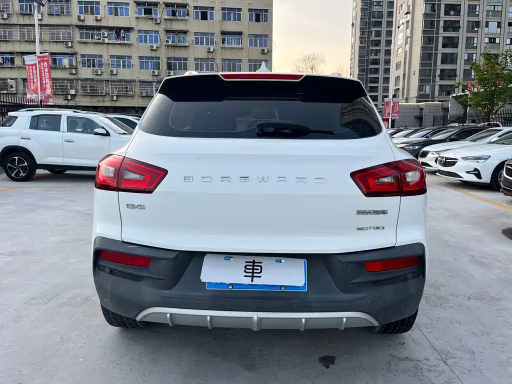 Borgward BX5 20 TGDI Auto 2 WD Pioneer