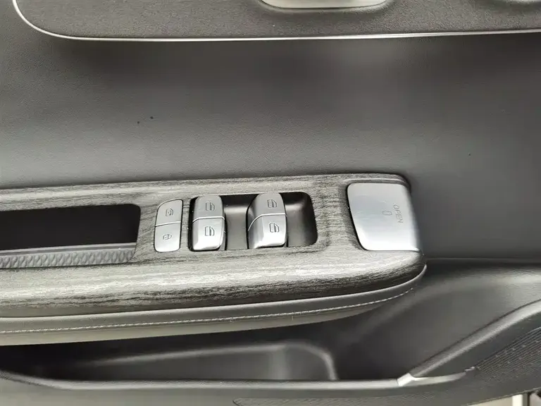 Chery Fengyun A8 L 风云A8 L 2025款 1.5 TGDI 145 km 标准型