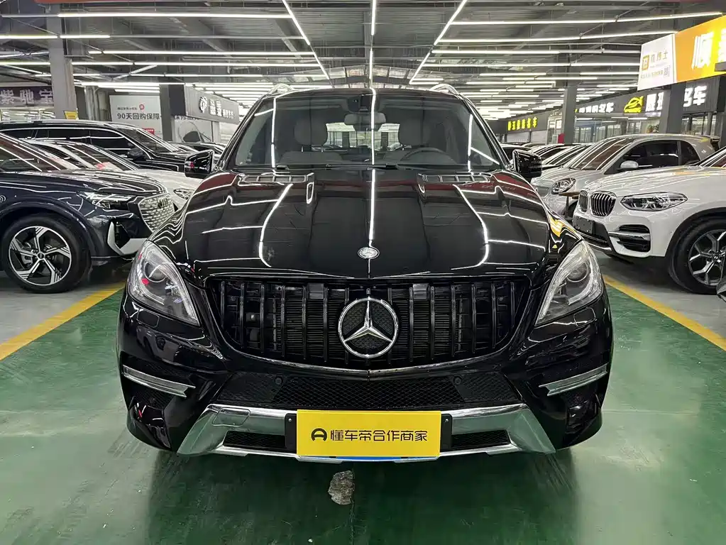 Mercedes-Benz M-Class ML 320 4 MATIC