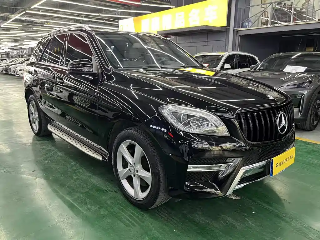 Mercedes-Benz M-Class ML 320 4 MATIC