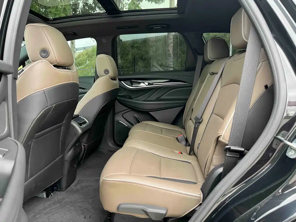 Enclave 652 T 4 WD Premium Flagship 7-seat