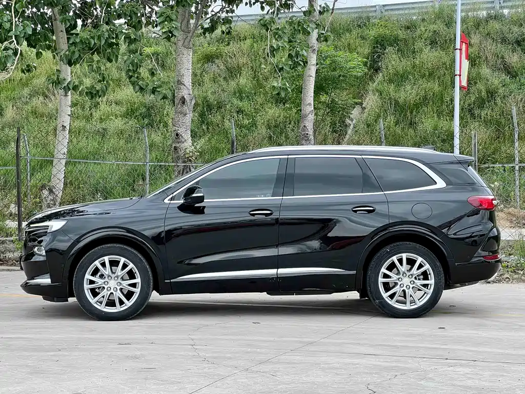 Enclave 652 T 4 WD Premium Flagship 7-seat