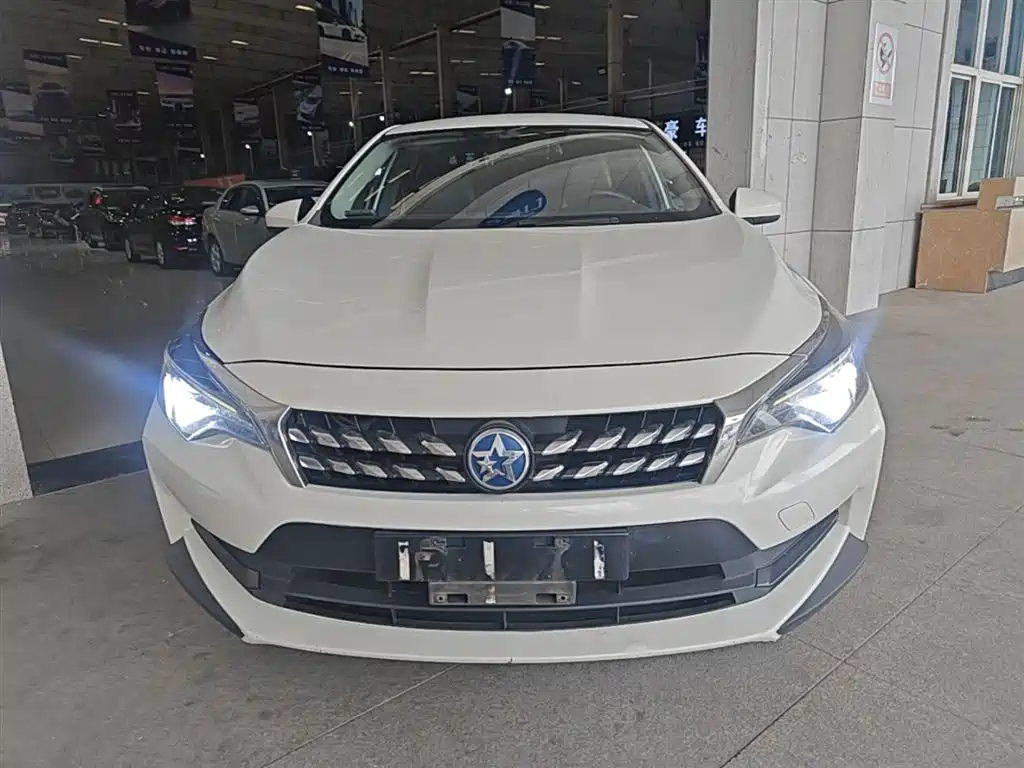 Venucia D60 启辰D60 2020款 1.6 L XE CVT进享版