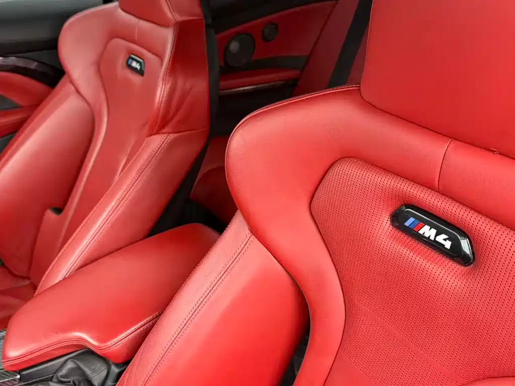 BMW M4 M4 2-door Coupe