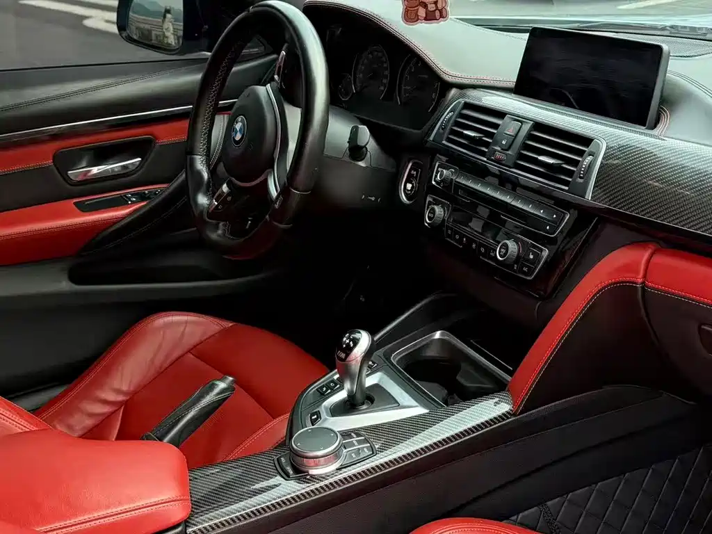 BMW M4 M4 2-door Coupe