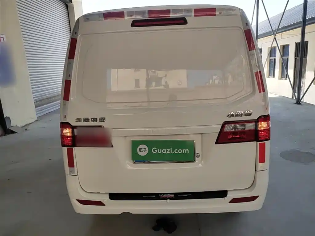 Xiaohaishi X30 1.5 L Super Enjoyment Cargo Van 2 5-seat AC SWC15 M