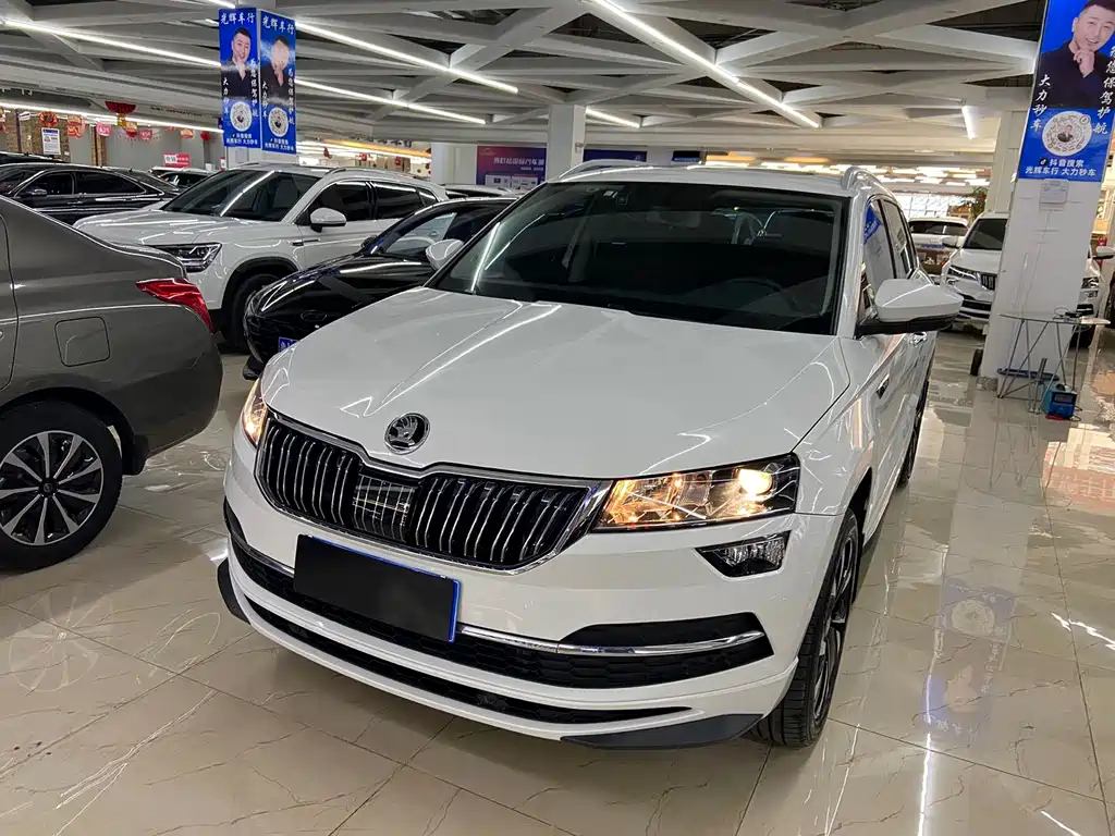 Karoq TSI280 Luxury Enjoyment