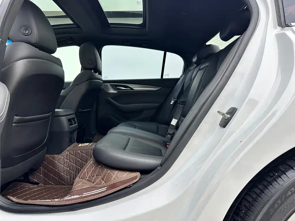 Cadillac CT5 Facelift 28 T Luxury