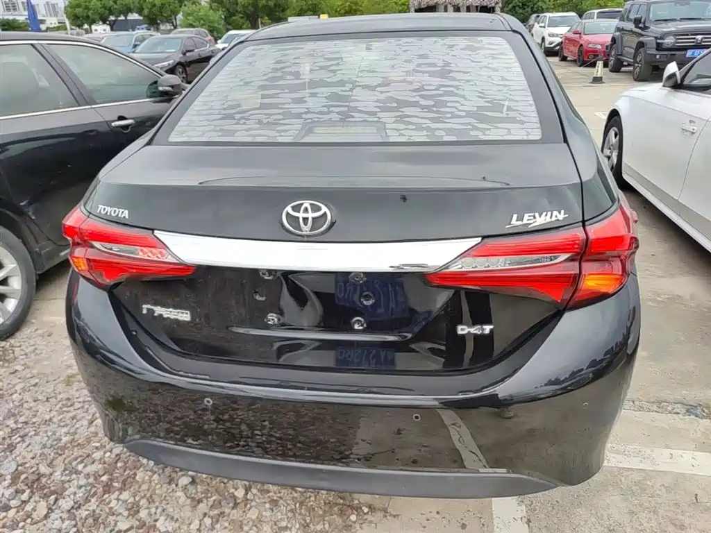 Levin Facelift 185 T CVT Elite CN-V