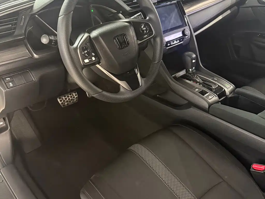 Civic HATCHBACK 220 TURBO CVT Trend Cool Control
