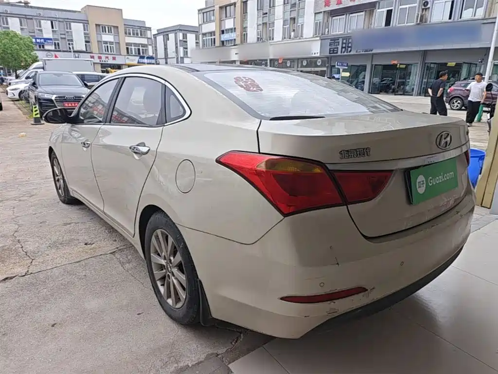 Mistra 1.8 L Auto Intelligent GLS