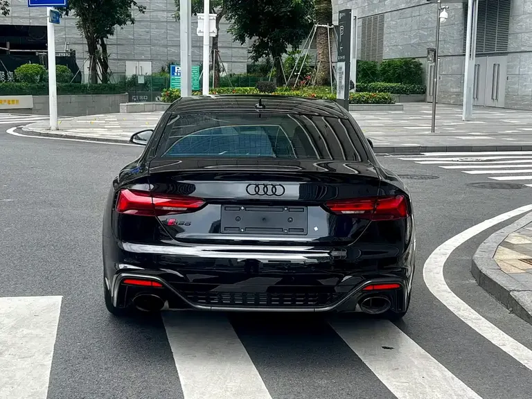 Audi RS 5 RS 5 2.9 T Coupe Dark Gold