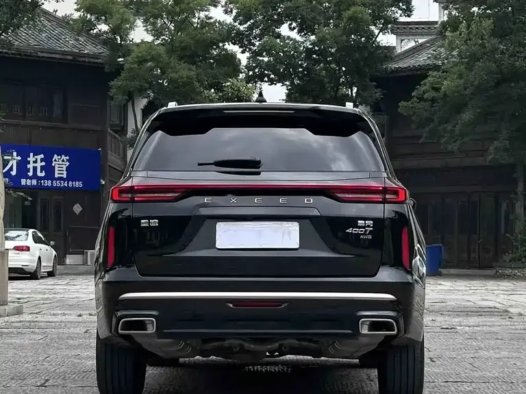 Exeed Lanyue 星途揽月 2023款 400 T 四驱星尊版 6座